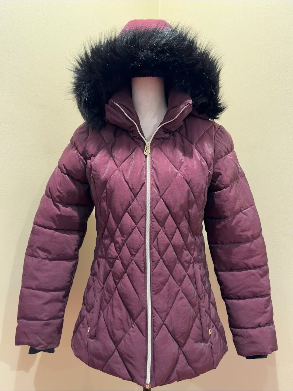 ZeroXposur Burgundy Quilted Puffer Jacket Faux Fur Hood Size Small